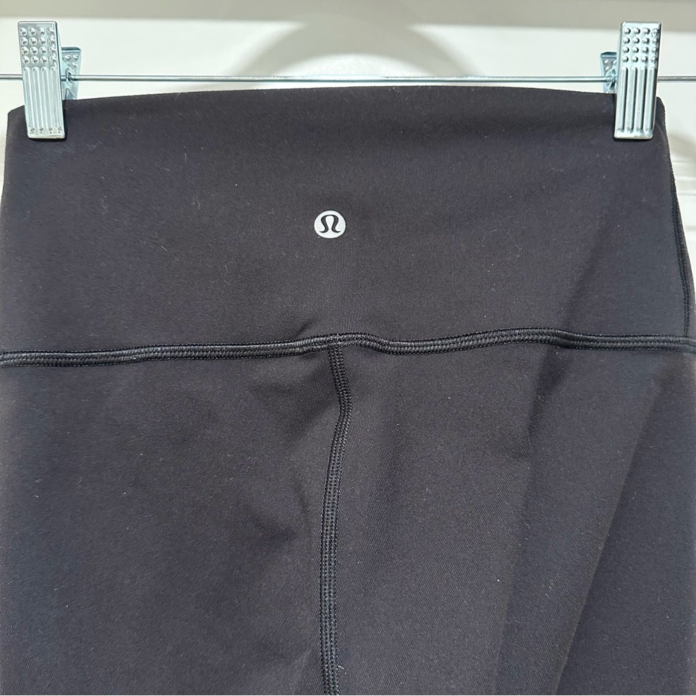 Lululemon Wunder Under 28” High Rise Luon Black Leggings Pants Size 4 - Picture 5 of 12